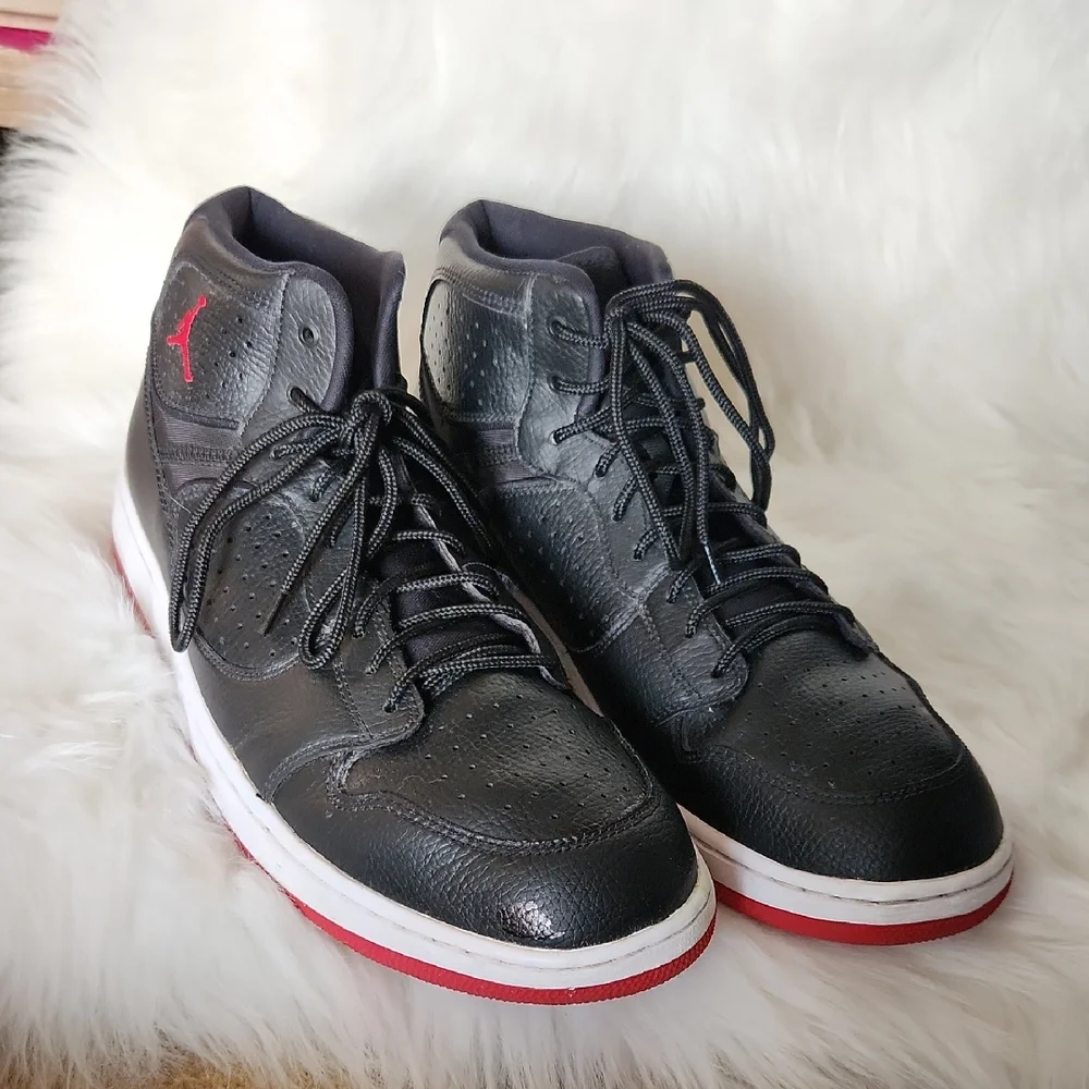 Nike these stylish